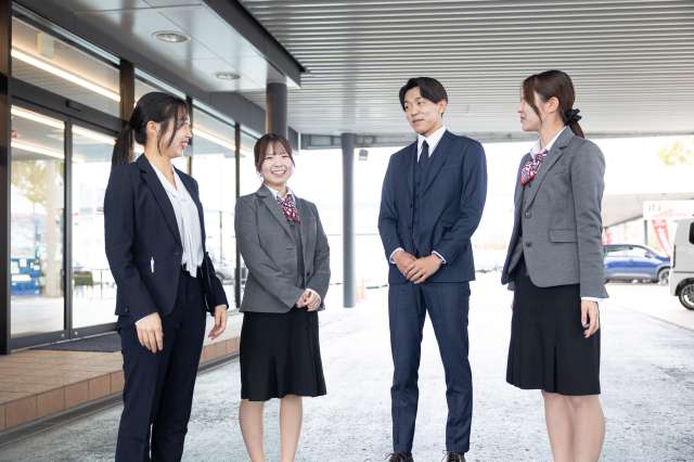 クルマが好きな人、ホンダ愛が溢れる人、とにかく家の近くで働きたかった人。入社の理由も人それぞれだからこそ、面白くて楽しい。さて、あなたの基準は?