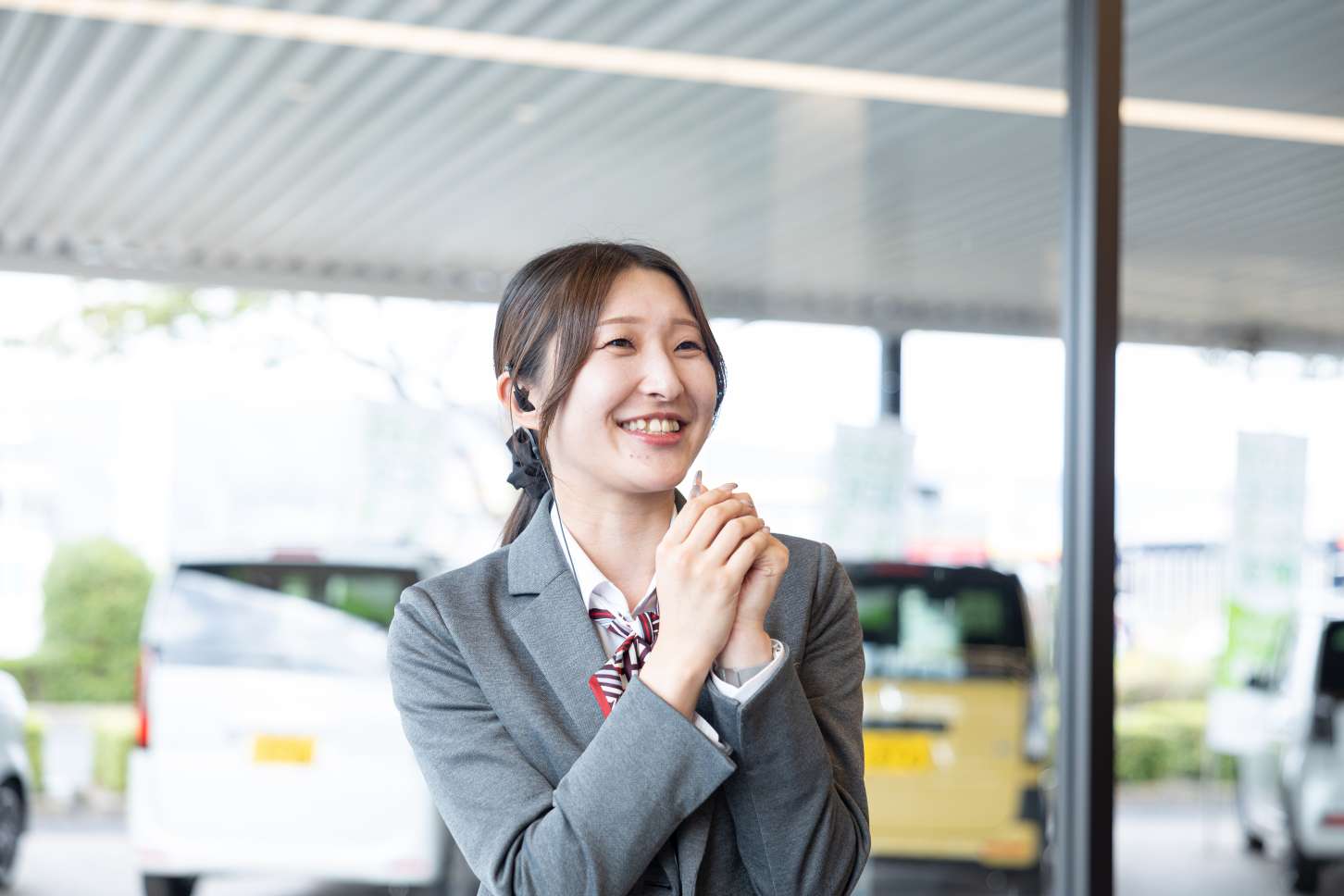 サポートは受付だけじゃない。直接お客さまともお話するのがHondaCarsの特徴。