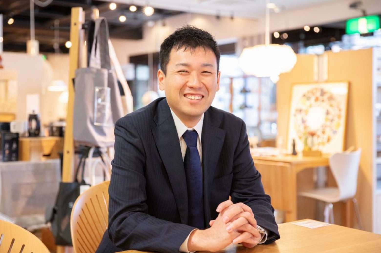 山本 育久