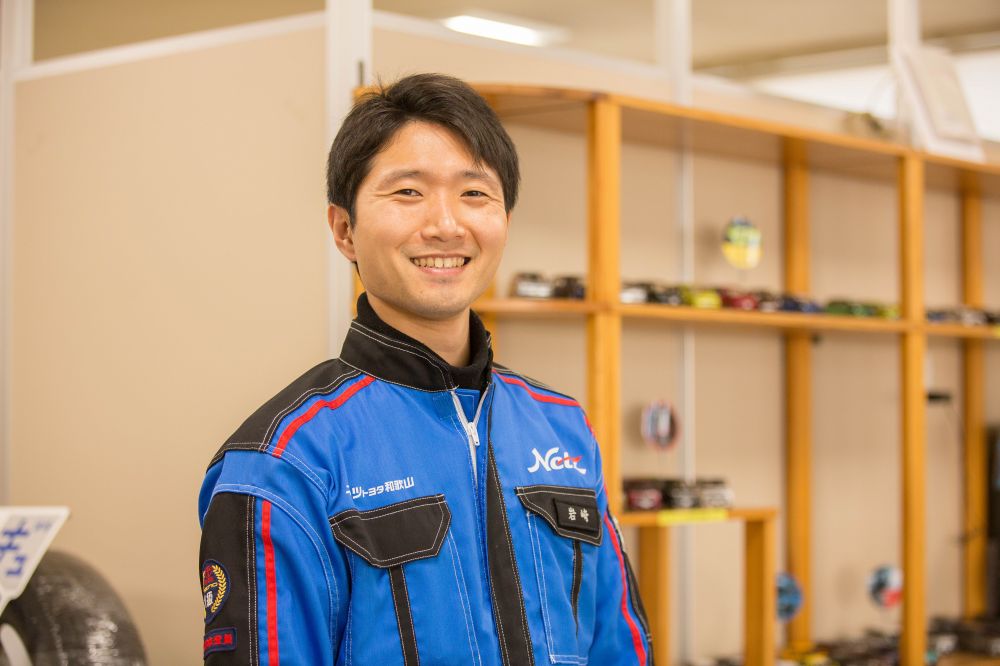岩崎　健二 