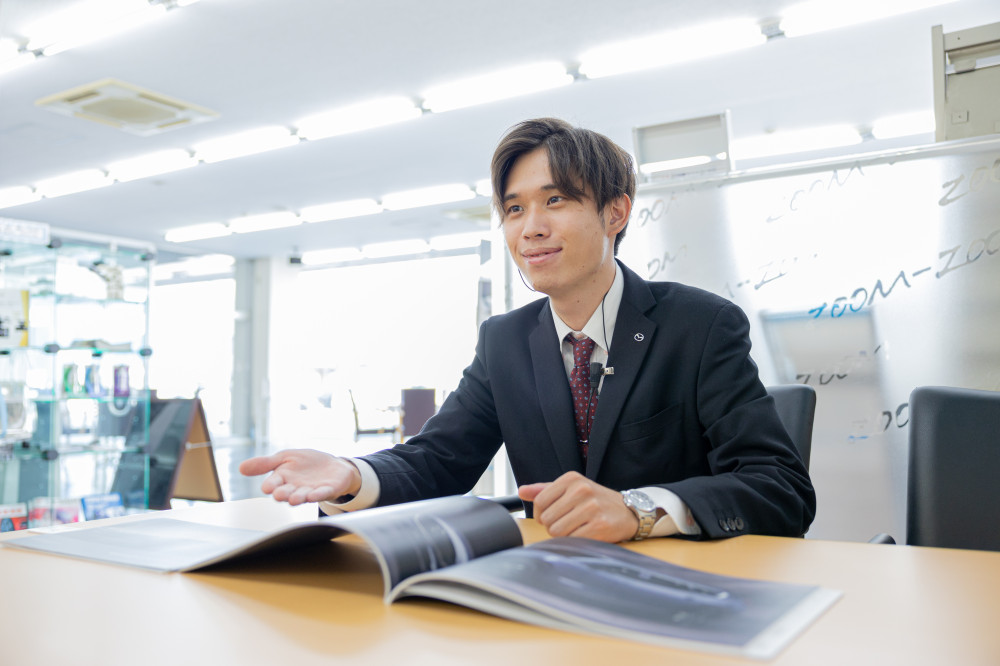 自分に出来るのだろうか？と思っていましたが、お客様にも助けられながら成長していると感じる今日この頃です。