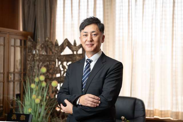 代表取締役社長執行役員　髙木秀仁