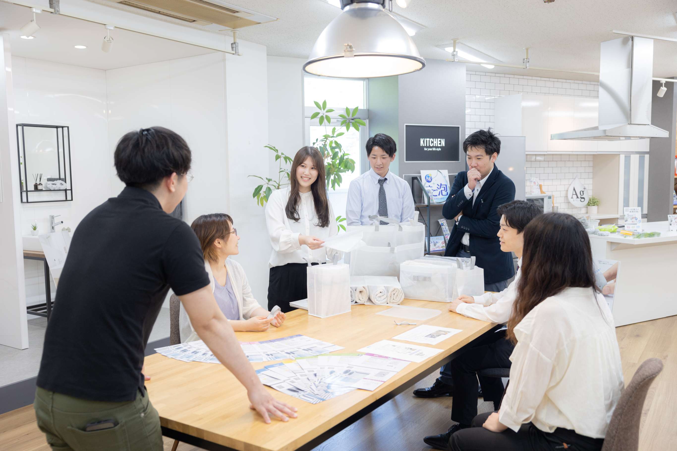 東和産業株式会社