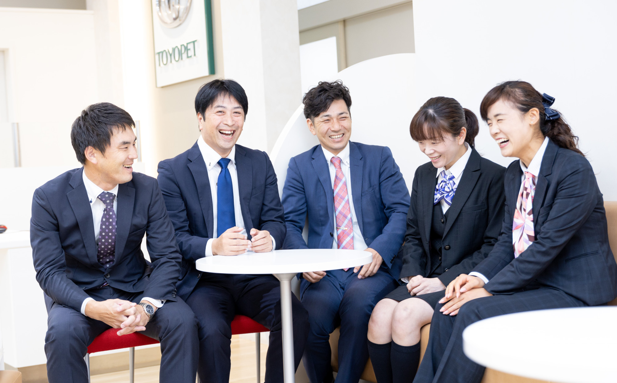 さわやかに振る舞う先輩達が皆様をお待ちしています。