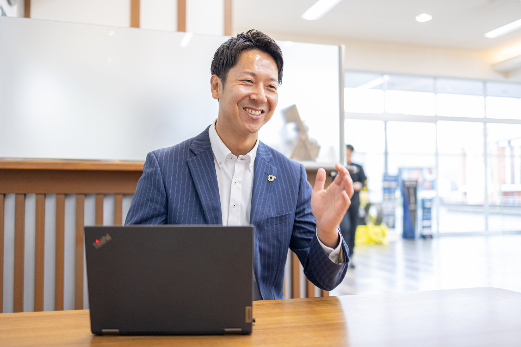 お客様応対に欠かせない笑顔がいっぱい!