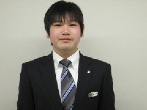 関本　崇至    